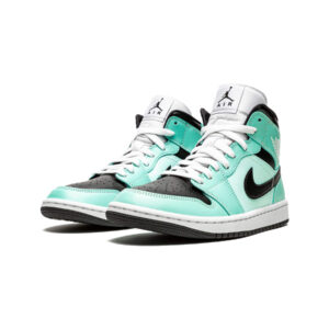 Alternative view of Jordan 1 Mid Aqua Blue Tint (W)