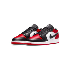 Alternative view of Jordan 1 Low Bred Toe
