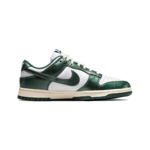 Alternative view of Nike Dunk Low Vintage Green (W)