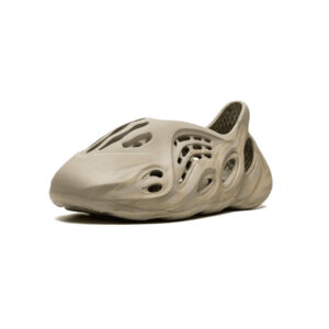 Alternative view of Yeezy Foam RNNR Stone Sage